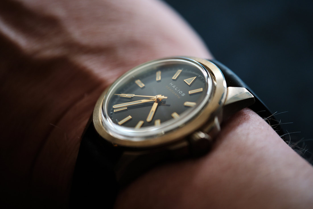Macro photo of Halios Seaforth Bronze automatic wrist watch on esbjorn.com.au